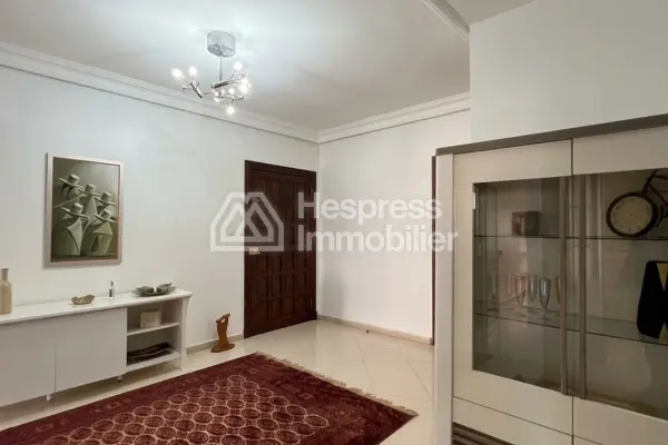 3-Bedroom Apartment – ​​Iberia District