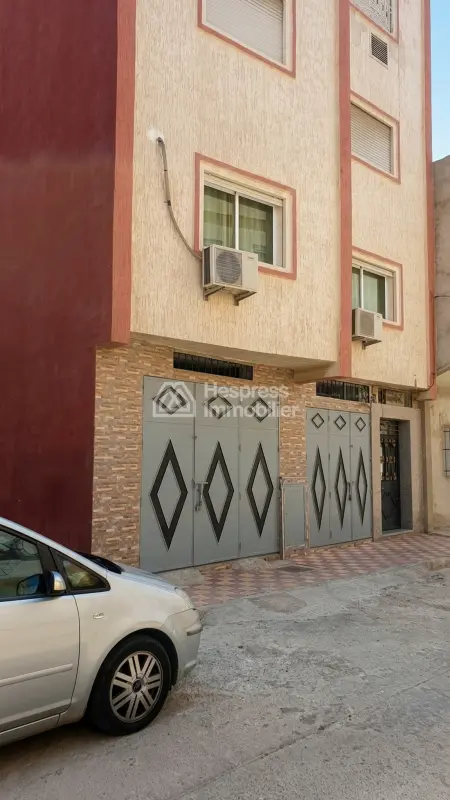 2 Bedroom Apartment & Garage, Romana District