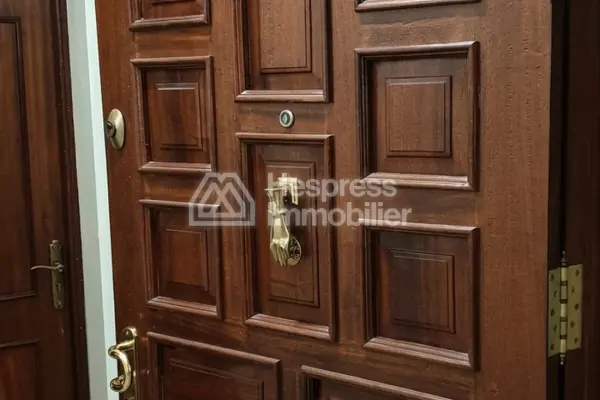 Appartement 2 Chambres & garage Quartier Romana
