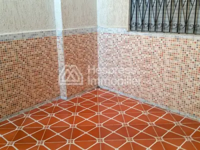 2 Bedroom Apartment & Garage, Romana District