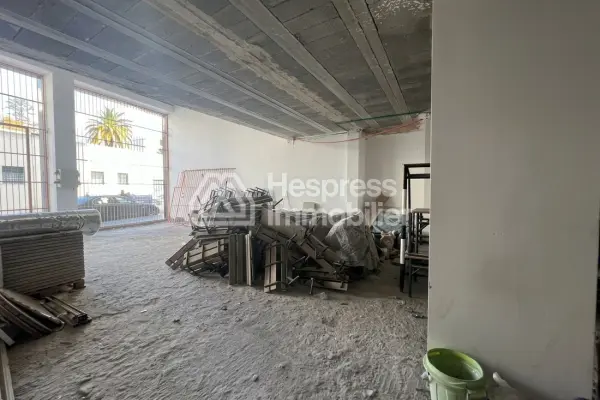 Local Commercial Quartier Iberiab