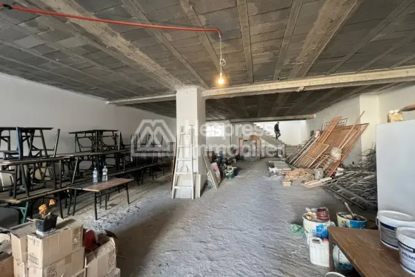 Local Commercial Quartier Iberiab