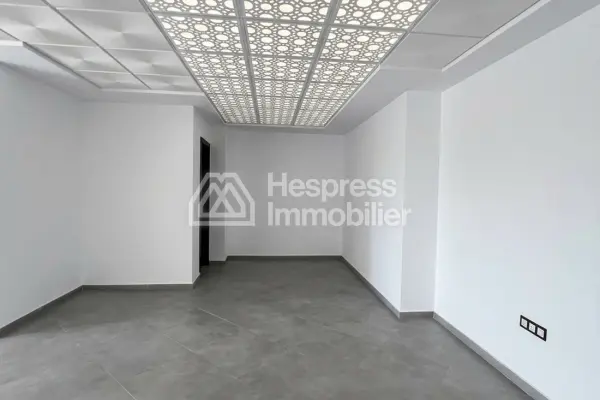 Plateaux Bureaux en location – La zone Franche
