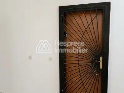 Furnished 2-bedroom apartment in Haouara