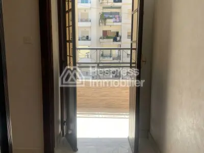 Apartment for rent – ​​Ain Ktiouet district