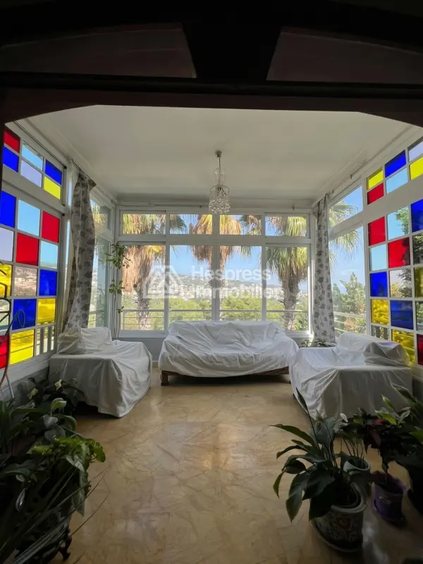 Villa with Swimming Pool – Neighborhood Moujahidine
