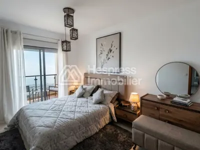 Tangier Boulevard CAS24076 IL