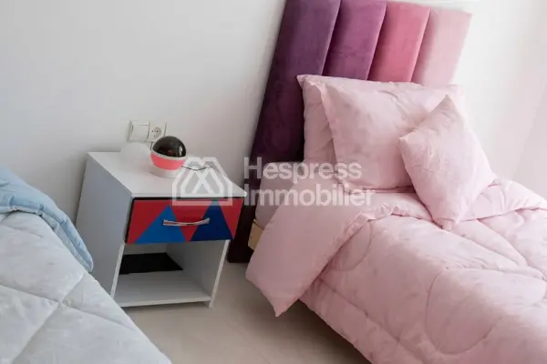 Tangier Boulevard CAS24076 IL