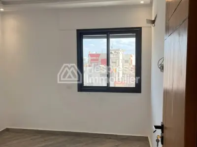 Duplex apartment near the main post office