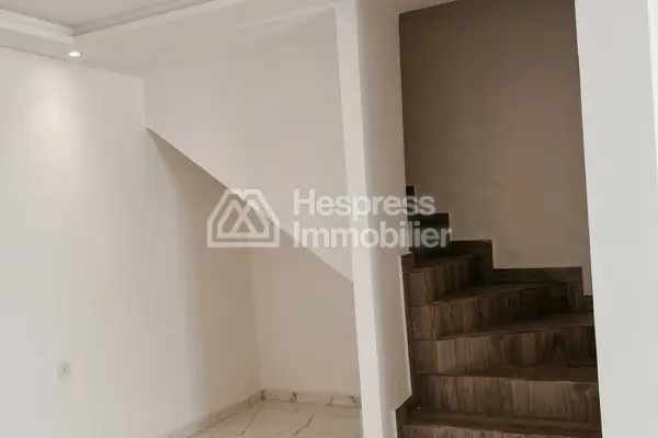 Duplex apartment near the main post office