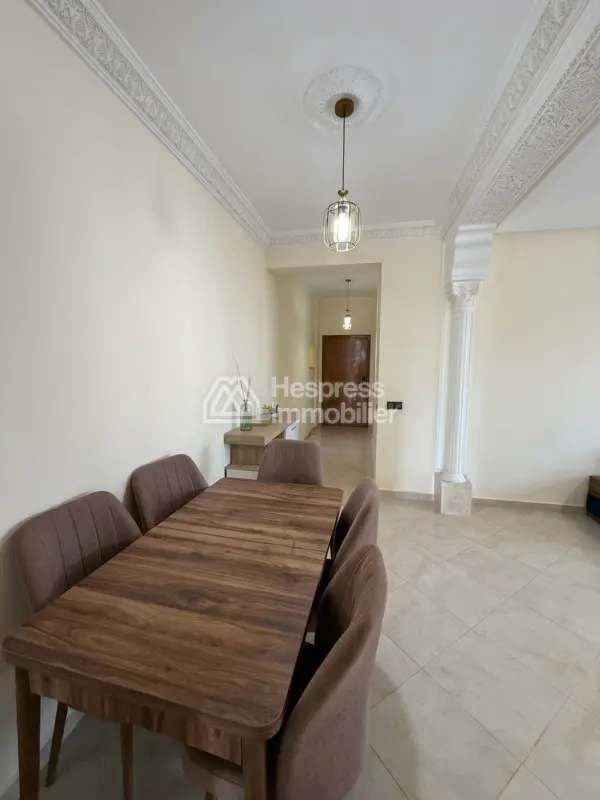 Furnished apartment for rent – ​​Rue de Fès