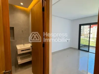 Apartment for sale at Tanja Balia