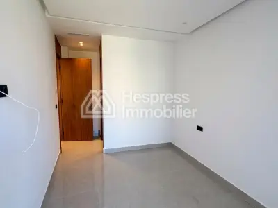 Apartment for sale at Tanja Balia