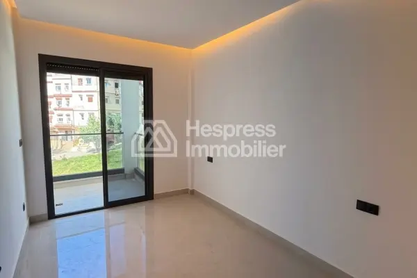 Apartment for sale at Tanja Balia
