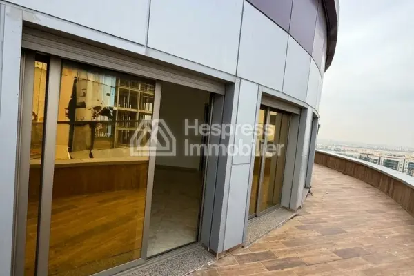 Office space for sale in the city center