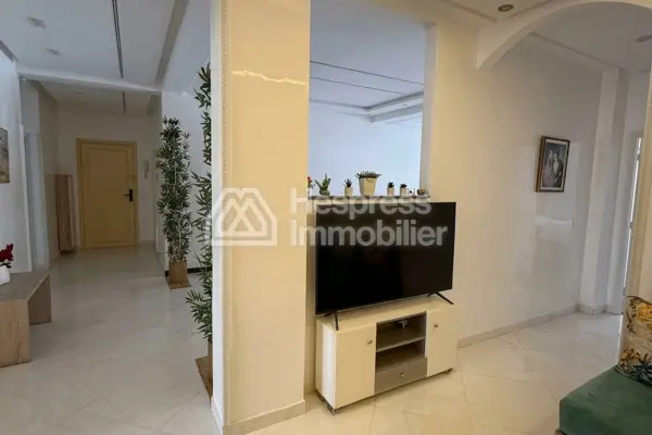 Furnished apartment for sale in Place Mozart
