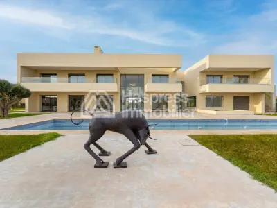 Villa and land for sale in Marrakech