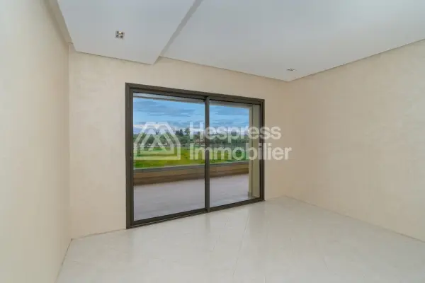 Villa and land for sale in Marrakech