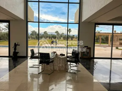 Villa and land for sale in Marrakech