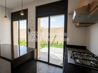 Beautiful new villa with swimming pool and garden