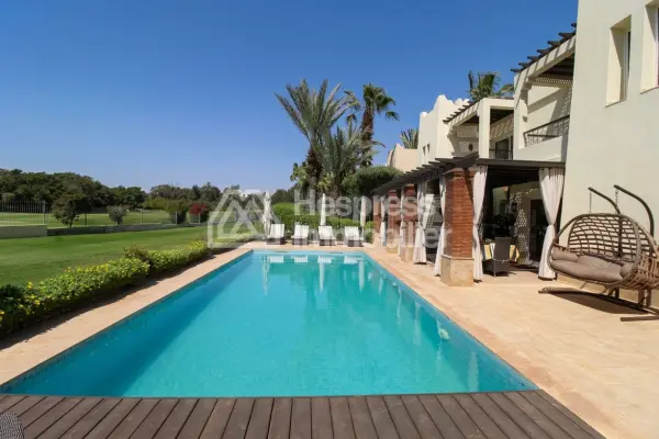 PREMIUM. Villa meublée avec piscine privée