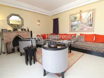فيلا فاخرة مفروشة مع مسبح خاص