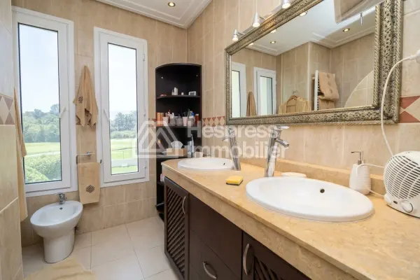PREMIUM. Villa meublée avec piscine privée