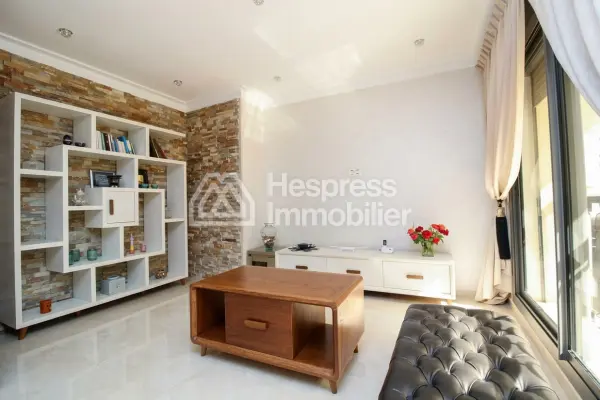 Superbe villa familiale à proximité des golfs