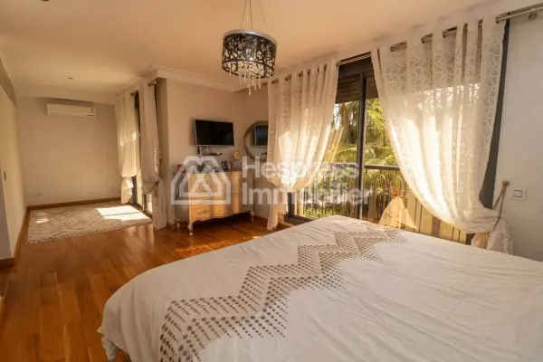 Superbe villa familiale à proximité des golfs