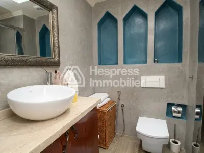 فيلا عائلية رائعة بالقرب من ملاعب الغولف