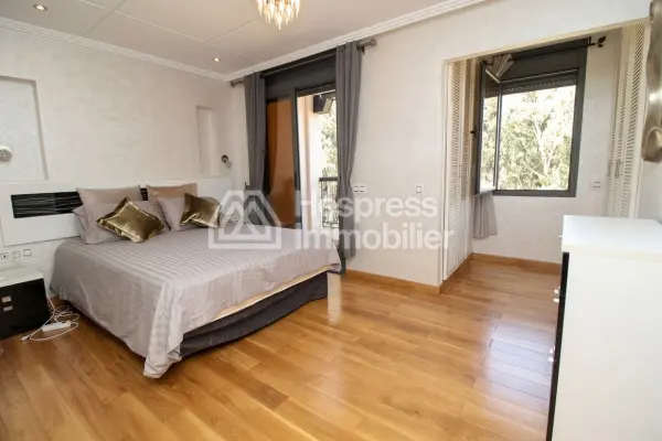 Superbe villa familiale à proximité des golfs