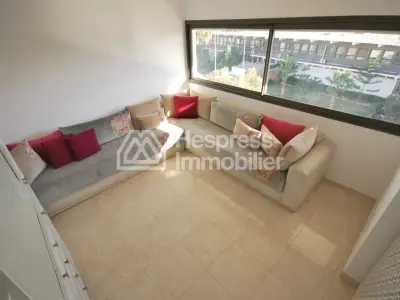 142 m² 3-room apartment