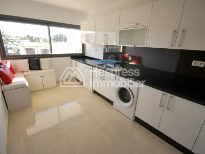 142 m² 3-room apartment