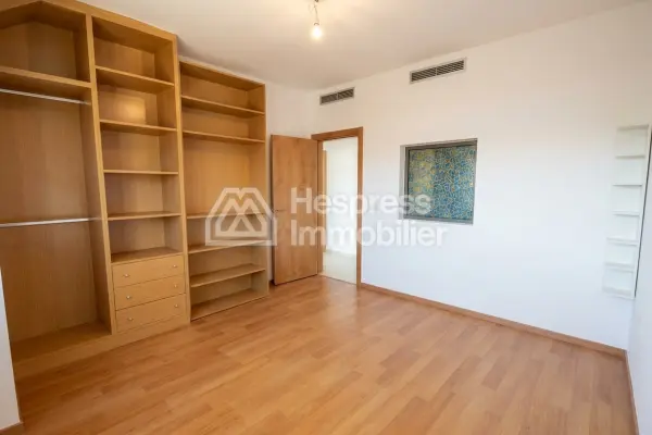 Appartement 142 m² 3 pièces