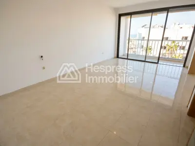 142 m² 3-room apartment