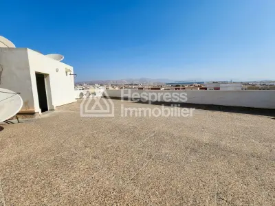 Bright, airy apartment with rooftop terrace