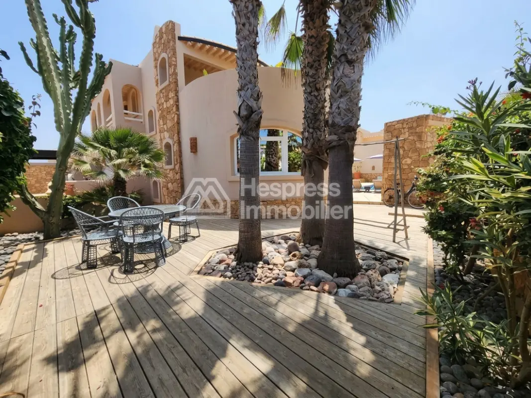 Exceptional beachfront villa in Mirleft