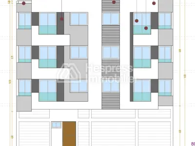 Commercial building (ground floor + 3 floors) for sale