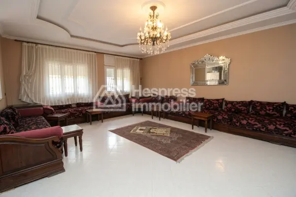 Villa spacieuse dans le quartier Najah