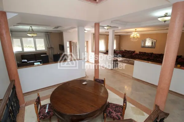 Villa spacieuse dans le quartier Najah
