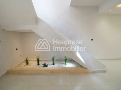 House with terrace in Douira
