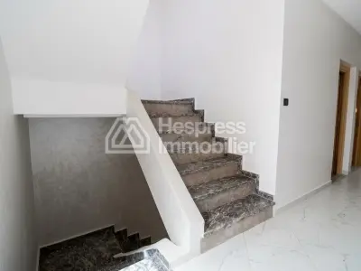 House with terrace in Douira
