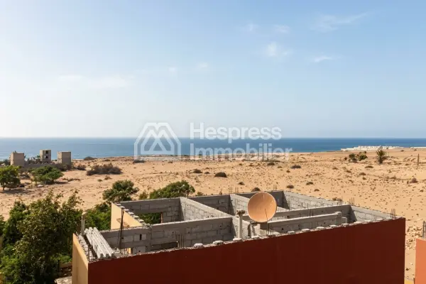 منزل مع شرفة في الدويرة