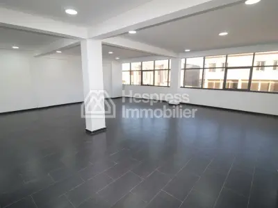 Plateaux bureaux à louer à Tassila