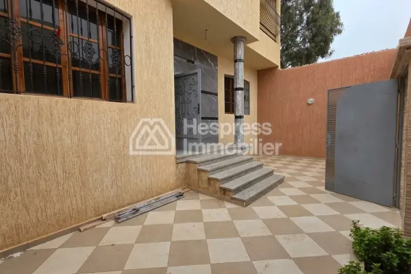 À vendre: Spacieuse villa à Dakhla