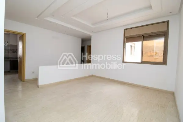 A vendre: Superbe appartement Hay Mohammadi