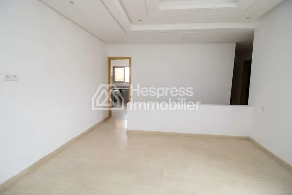 A vendre: Superbe appartement Hay Mohammadi
