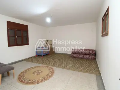 Maison R2 à fort potentiel au quartier Dakhla