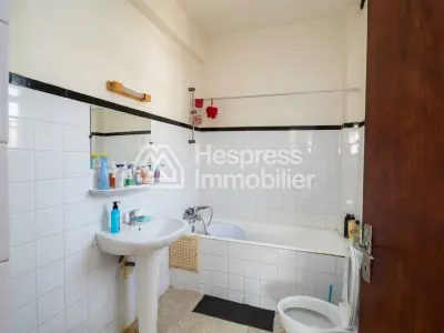 Maison R2 à fort potentiel au quartier Dakhla