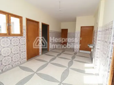 Maison R2 à fort potentiel au quartier Dakhla